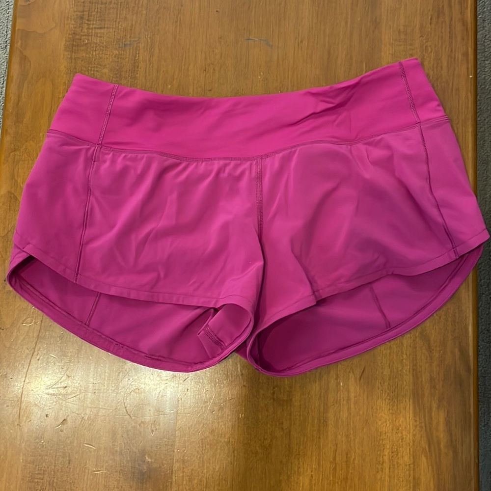 Lululemon speed up short